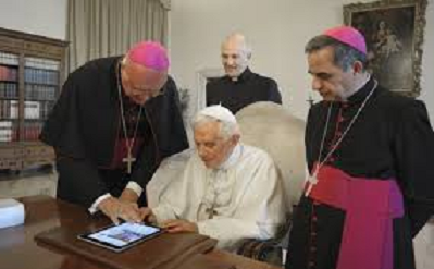Benedicto XVI Los Medios de Comunicación Social
