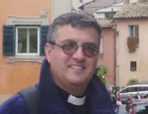 Padre Miguel Ángel Fuentes IVE