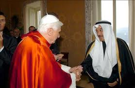 Benedicto XVI y un príncipe musulman