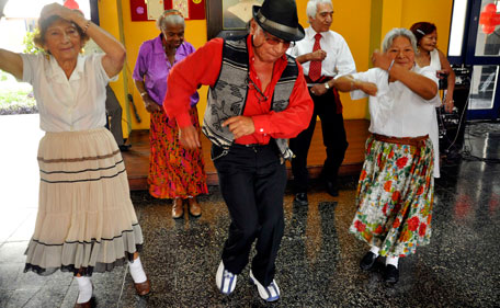 abuelos bailarines