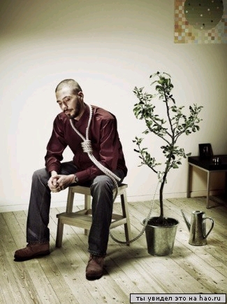 Esperar el ahorcarse, suicidio,